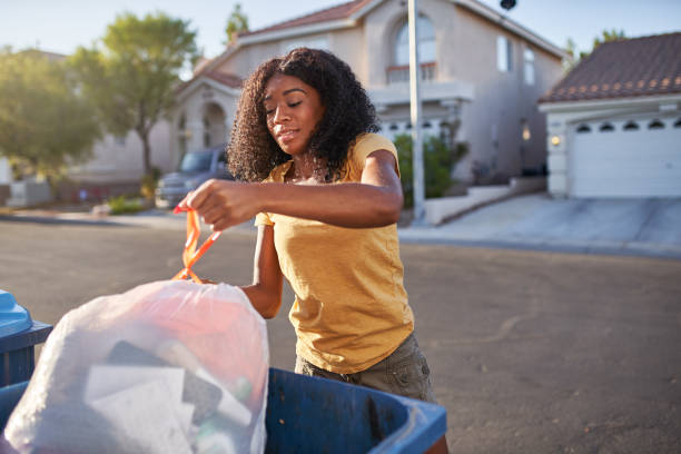 Trash Removal Near Me in Oakleaf Plantation, FL